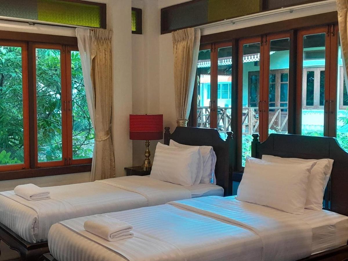 Avara Signature House Hotel Chiang Mai Luaran gambar