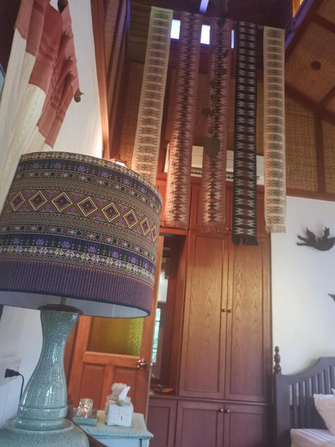 Avara Signature House Hotel Chiang Mai Luaran gambar